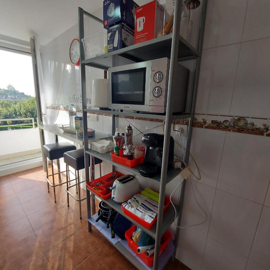 Soleado Piso Con Garaje Y Piscina A 8' Centro Apartment Castro Urdiales Ngoại thất bức ảnh