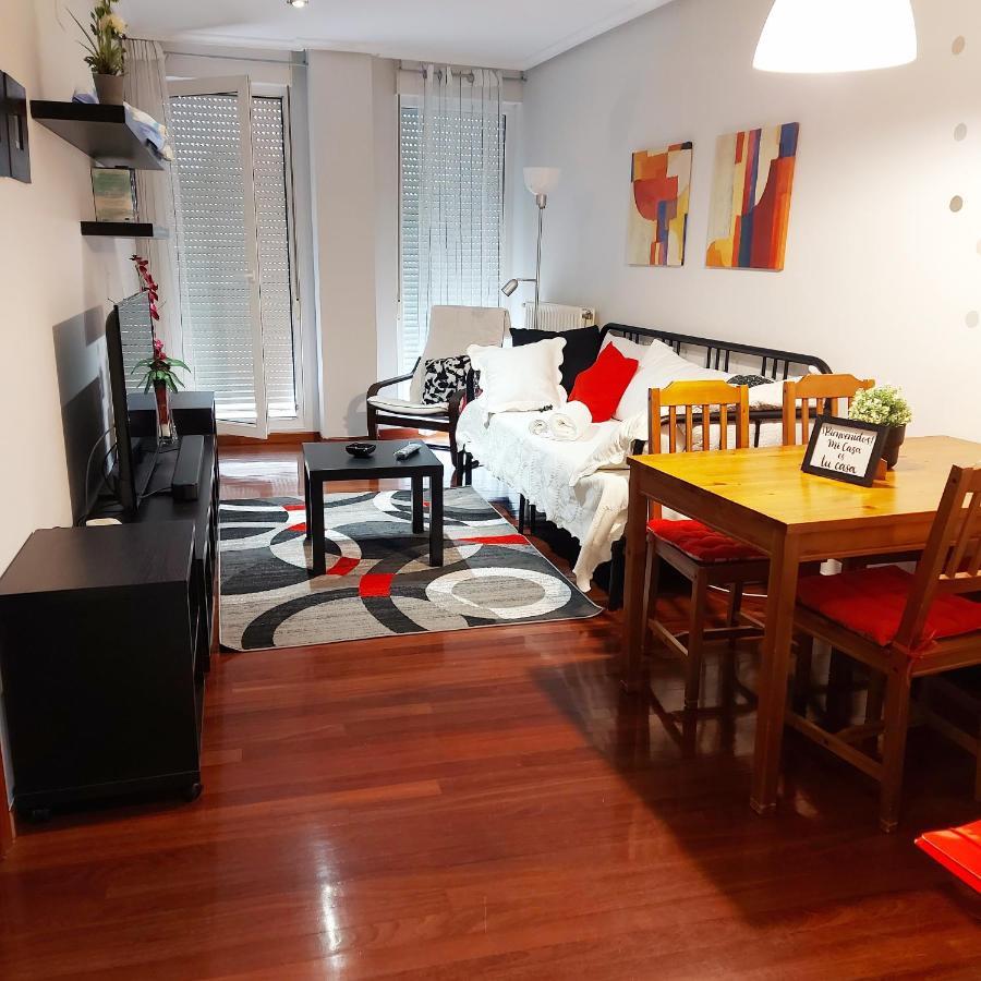 Soleado Piso Con Garaje Y Piscina A 8' Centro Apartment Castro Urdiales Ngoại thất bức ảnh